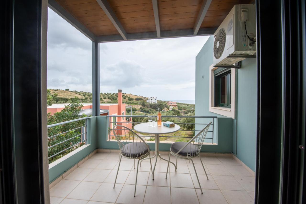 Portela Luxury Homes * Keratokampos